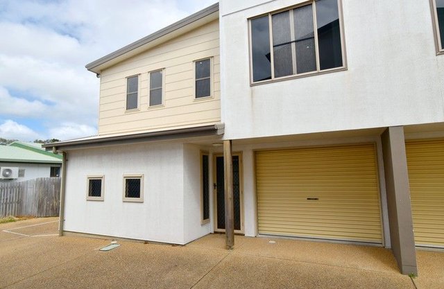 2/1 Cross Street, QLD 4680