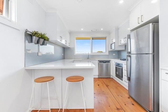 3/4 Saladin Avenue, VIC 3150