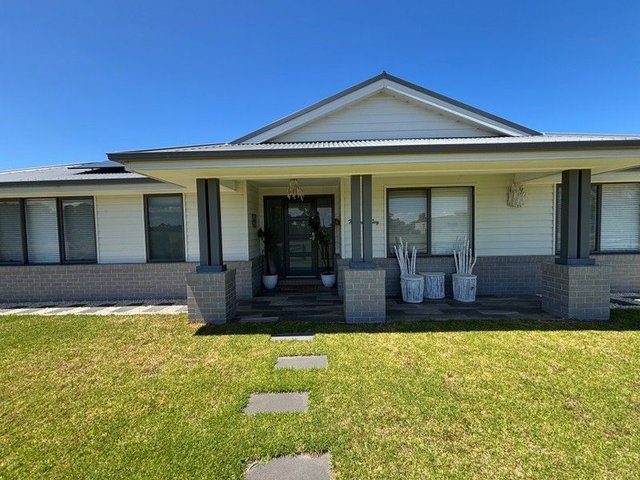 1 Matthew Ave, VIC 3904