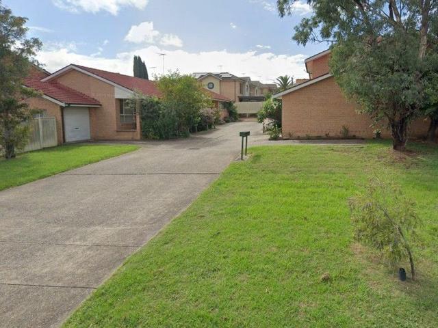 4/15 Susan Place, NSW 2566
