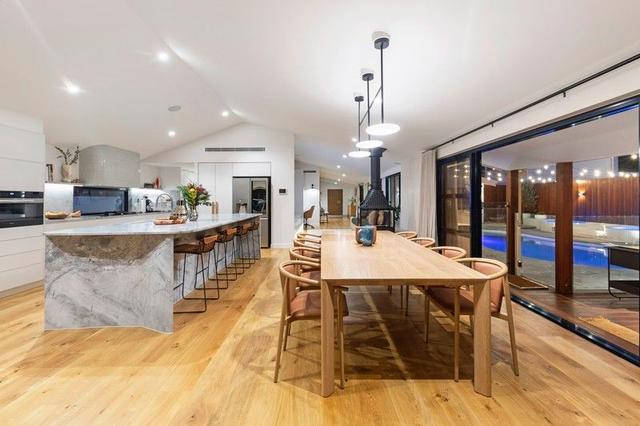 3 Kingfish Court, QLD 4221