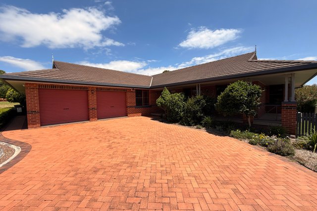 52 Dewhurst Drive, NSW 2850