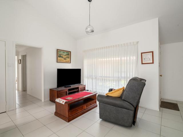 8/3 Sandpiper Close, NSW 2427