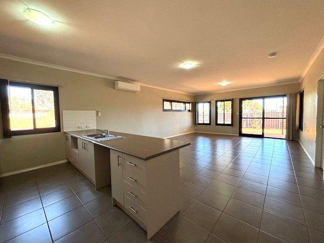 6 Dowitcher Avenue, WA 6722