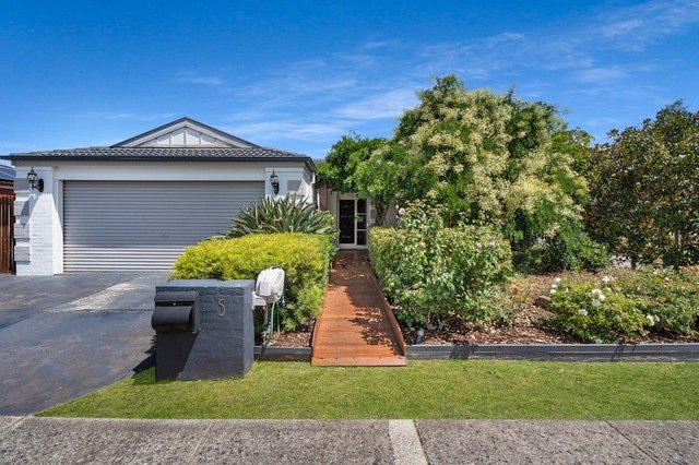 5 Cobalt Court, VIC 3810