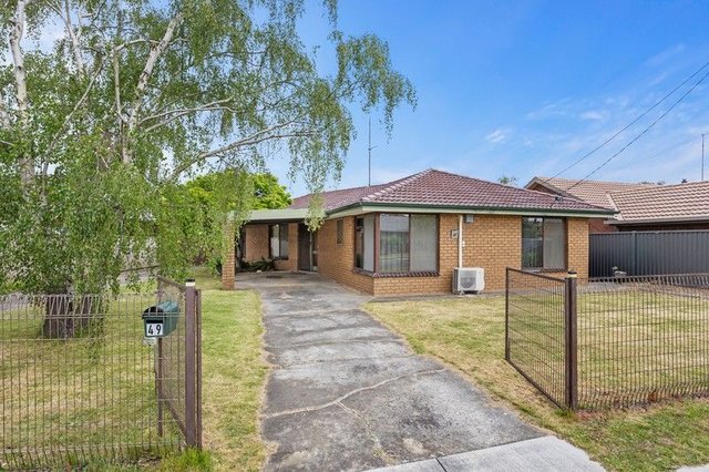 49 Langstaffe Drive, VIC 3355