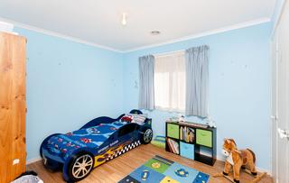 Bedroom 3 (2013-06-20)