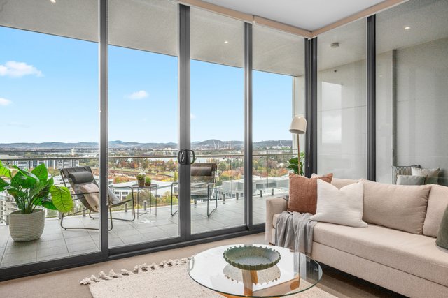 1523/240 Bunda Street, ACT 2601