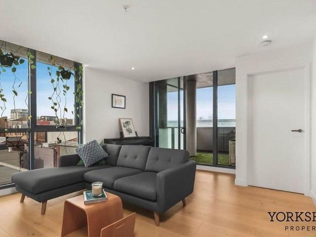 707D/21 Robert Street, VIC 3066