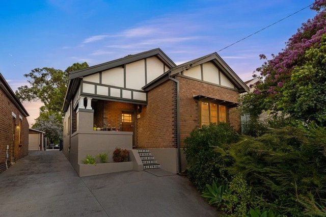 10 Trevenar Street, NSW 2193