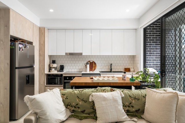 2/8 Aragorn Street, QLD 4558
