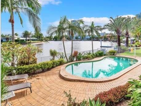 2/11-19 Taylor  Street, QLD 4216