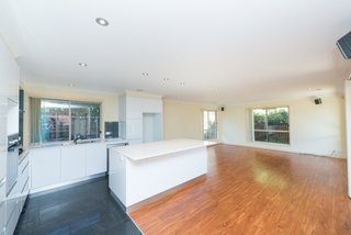 Living - Kitchen