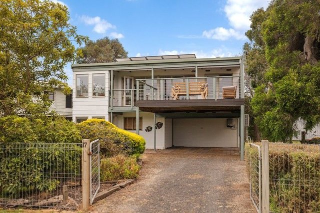 17 Glyndon Avenue, VIC 3922