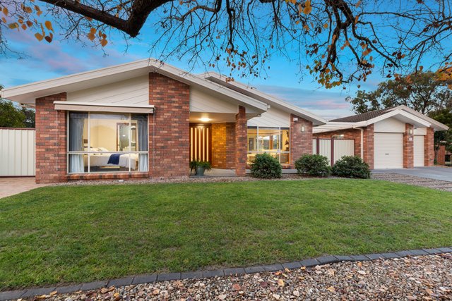 10 Harkness Street, ACT 2904