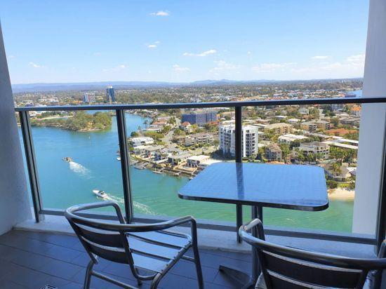 02 4 Wahroonga Place Surfers Paradise Qld 4217, QLD 4217