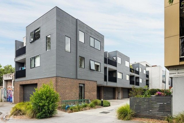 4/1 Barries Place, VIC 3068