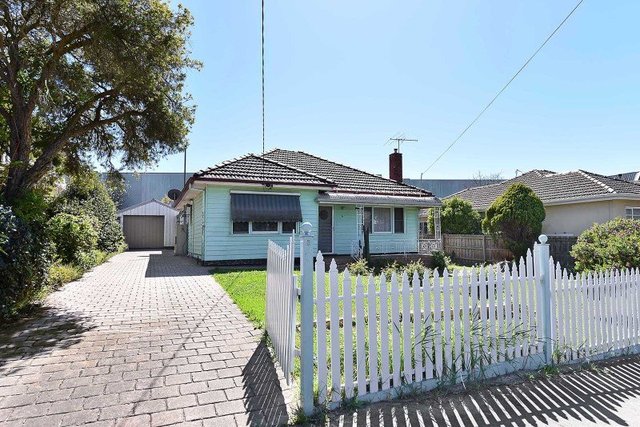 6 Haldane Rd, VIC 3042