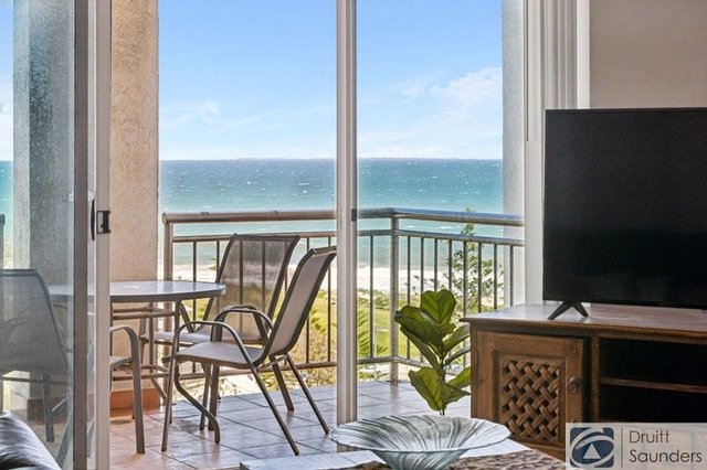 M404/183 West Coast Highway, WA 6019