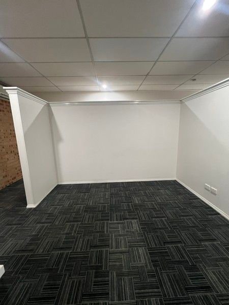 2/238 George Street, NSW 2756