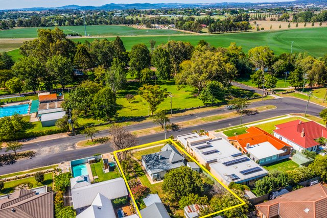 7 Short Street, NSW 2850