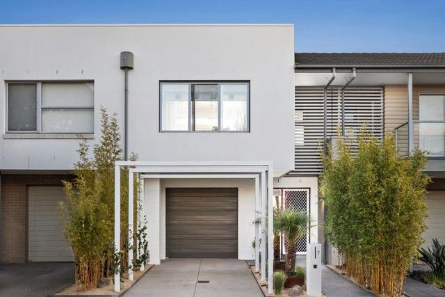 7 Newcastle Drive, VIC 3170