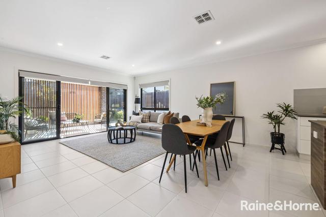 12 Starcevich Crescent, ACT 2914