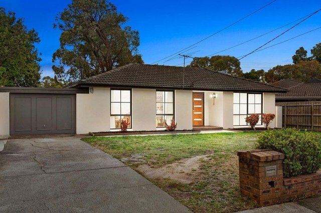 4 Fairlawn Place, VIC 3153