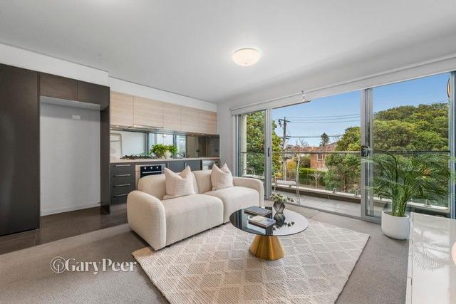 10/2 Dunoon Street, VIC 3163
