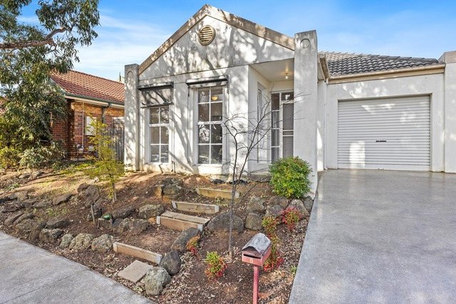 5 The Quadrangle, VIC 3150
