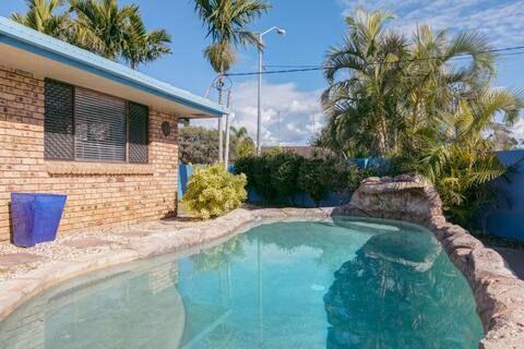 32 Mountain View Avenue, QLD 4220