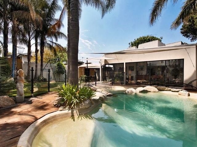 1 Gareth Avenue, VIC 3193