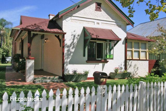 76 Trail Street, NSW 2650