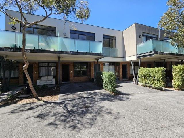 10/1650 Dandenong Road, VIC 3166