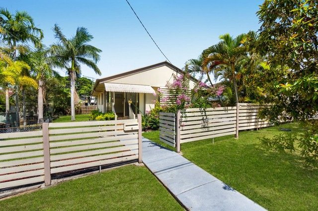 4 Atrina Street, QLD 4122