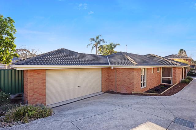 2/23 Orchard Road, VIC 3153