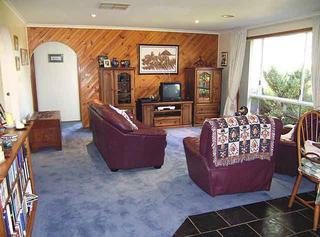 Family room (2005-03-14)