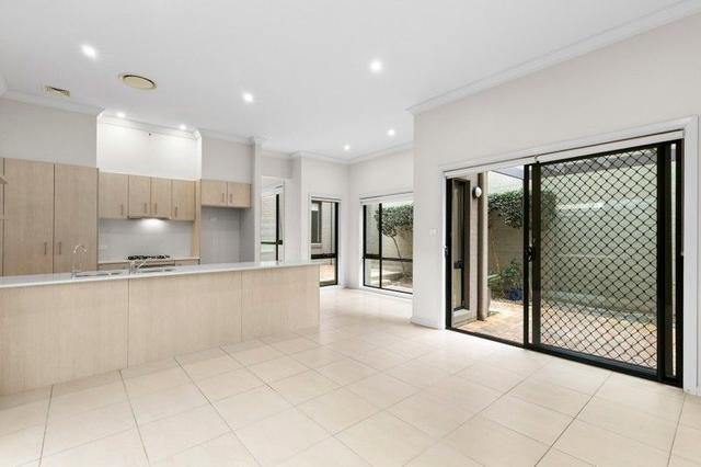 17 Fern Circuit, NSW 2102