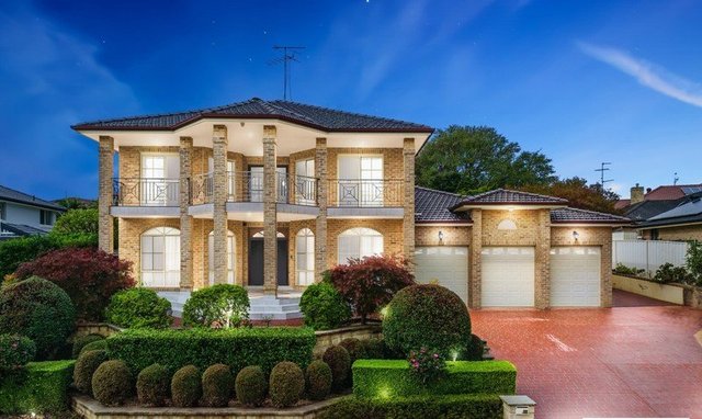 10 Glenavon Place, NSW 2560