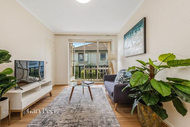 1/33 Rosstown Road, VIC 3163