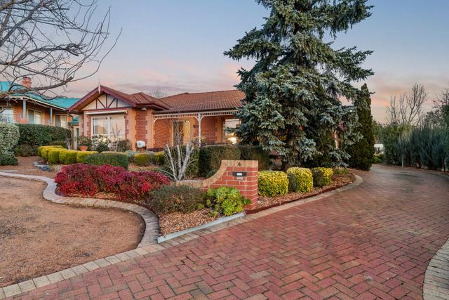 4 Maple Crescent, NSW 2619