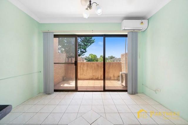 5/17 Macquarie Road, NSW 2144