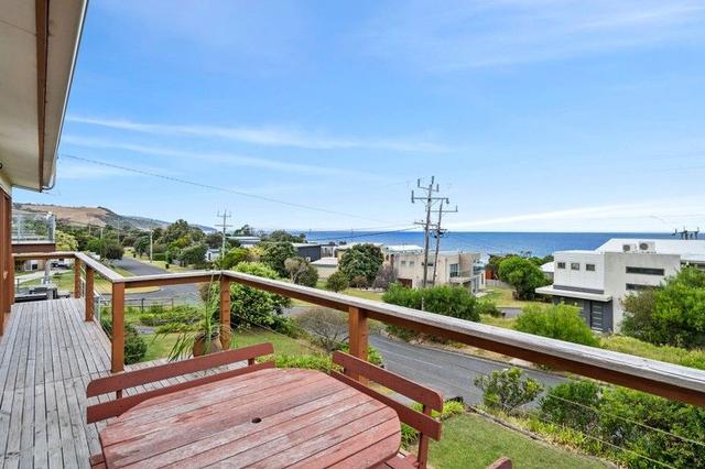 18 Surf Avenue, VIC 3233