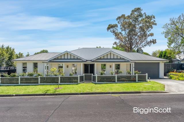 1B Hayward Court, VIC 3133