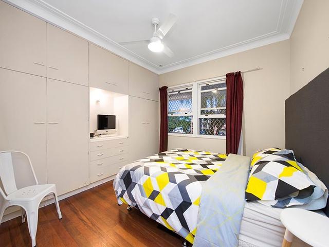 10 Ainsdale Street, QLD 4032