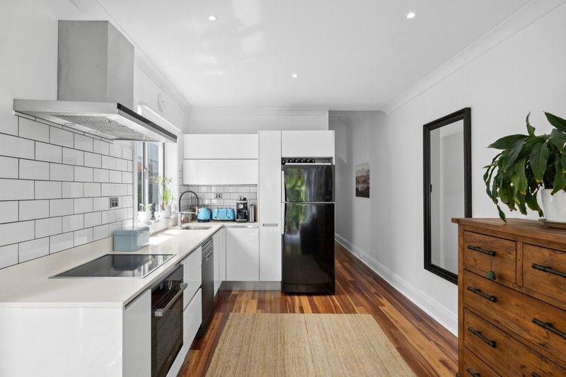 https://images.allhomes.com.au/property/photo/ae0531fdff00e47da2801d9f6b232eff_hd.jpg