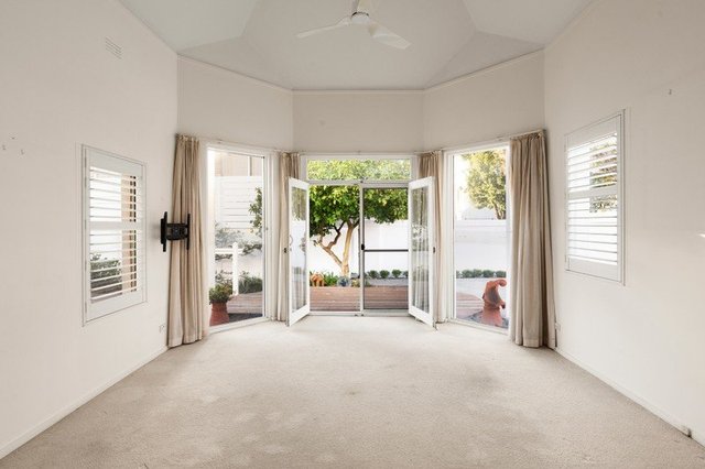 1/3 Ormsby Grove, VIC 3142