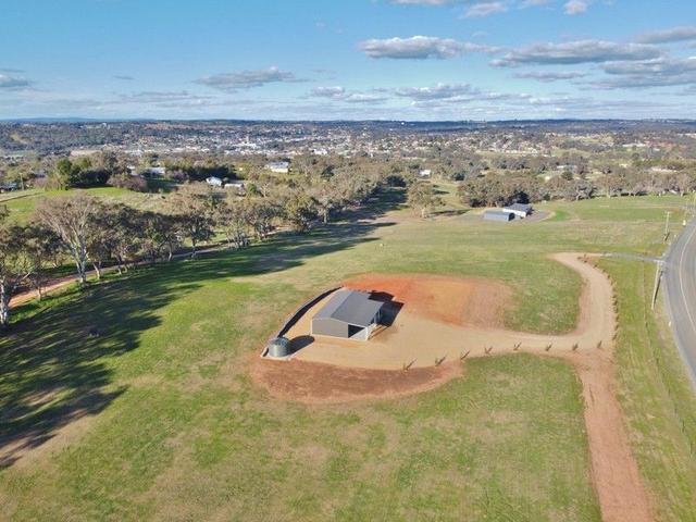39 Tiedemann Place, NSW 2594