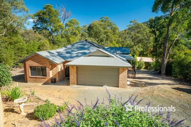 24 Yarra Valley  Crescent, VIC 3799