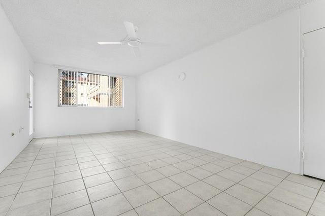 2/20 Vista Street, QLD 4217